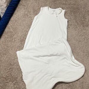 Kyte baby Large size White Sleeveless Baby Sleep Sack with 2-way Zipper